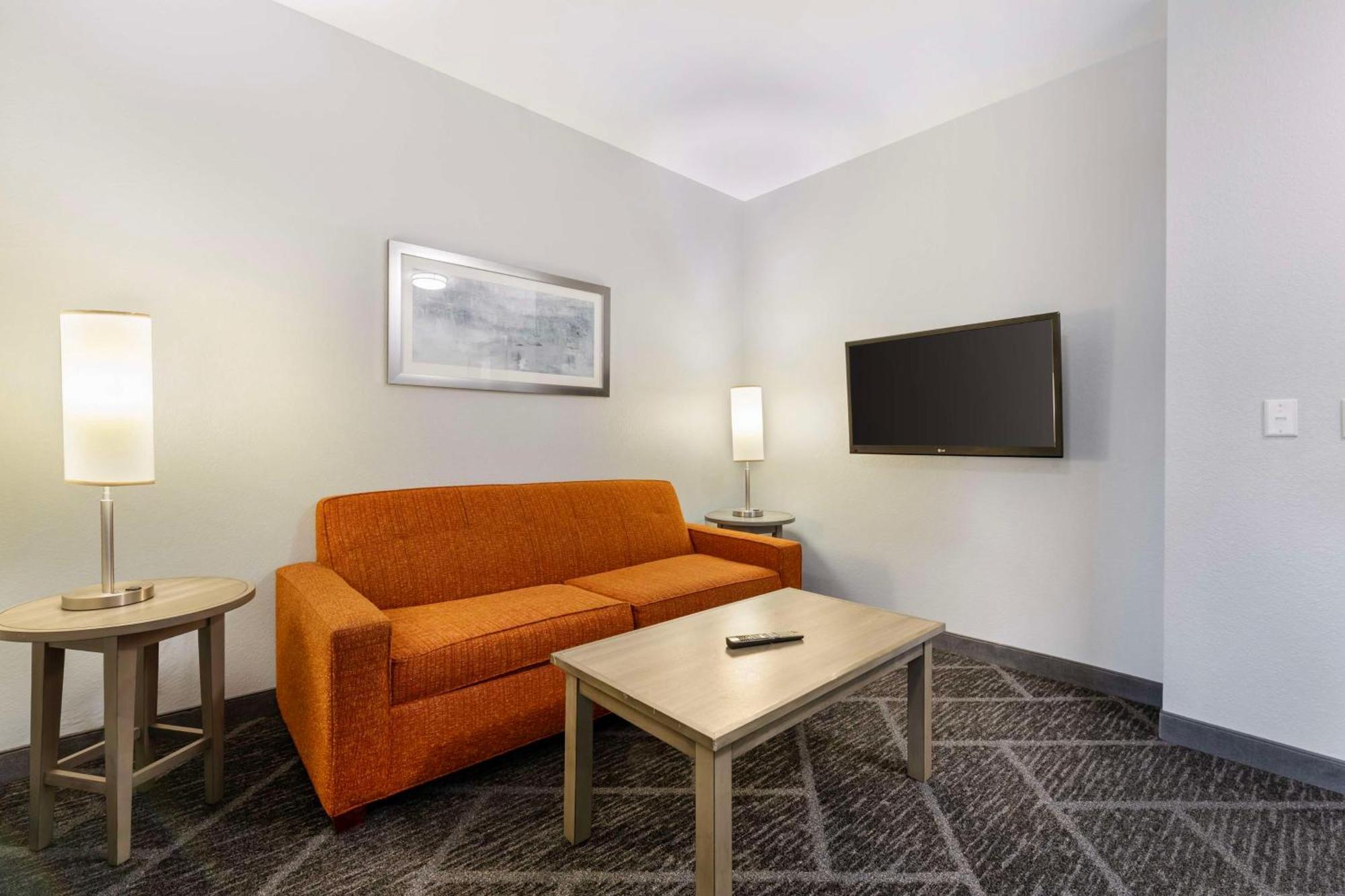 Best Western Plus Appleton Airport Mall Hotel Екстериор снимка